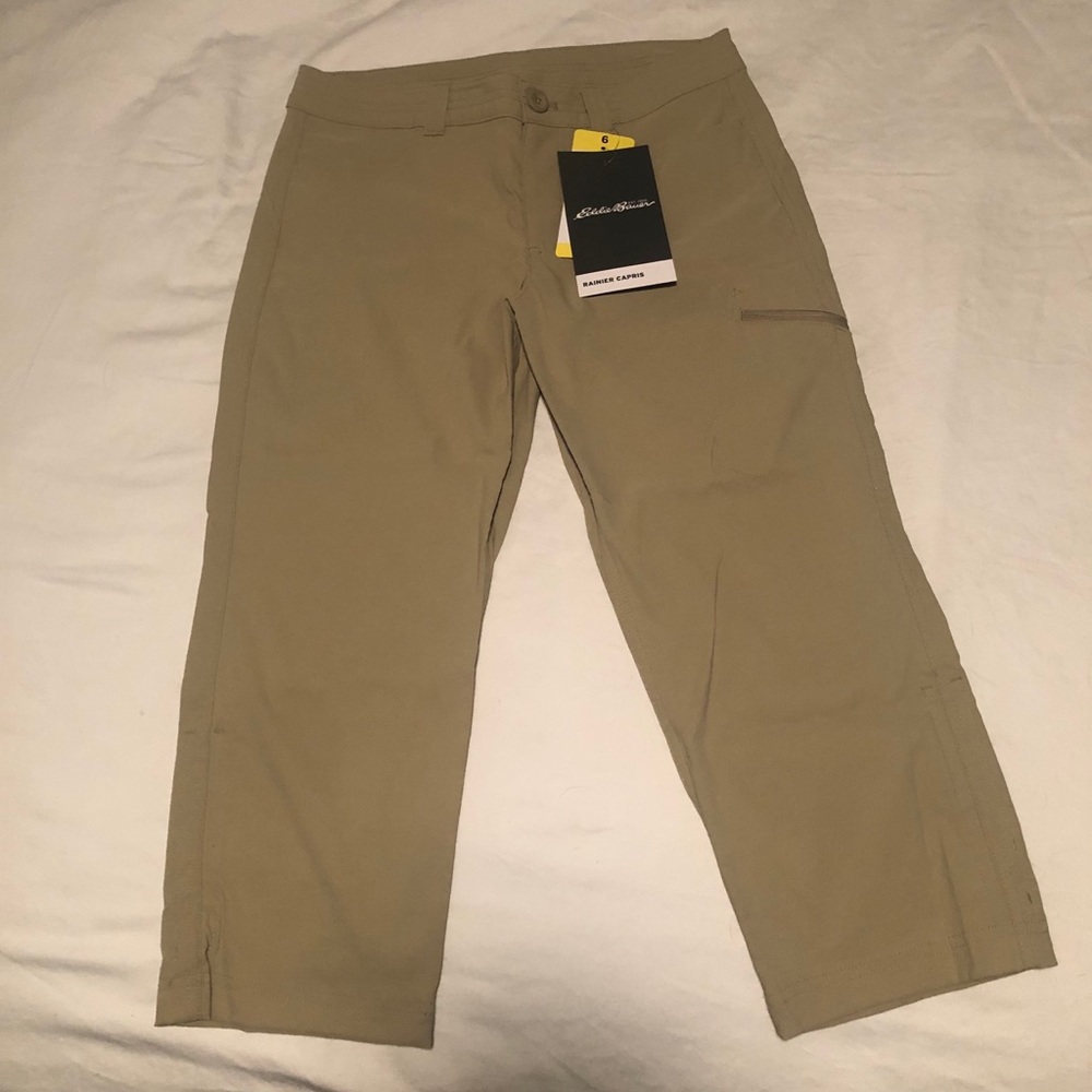 Eddie Bauer Rainier Capri Pants NWT